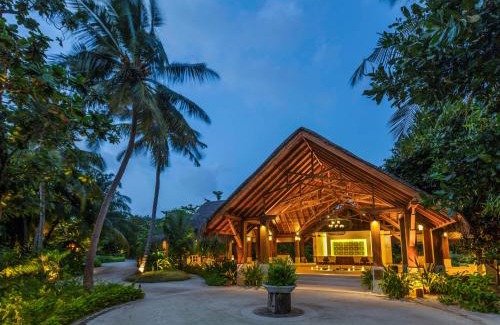 Mudhdhoo Complejo | Dusit Thani Maldives - 50 percent discount on transfers for stays until 20 Dec 2025