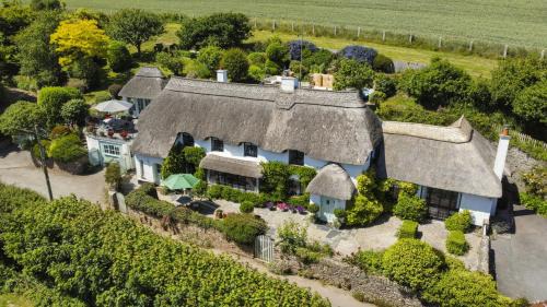Kingsbridge Casa | Dusky Cottage