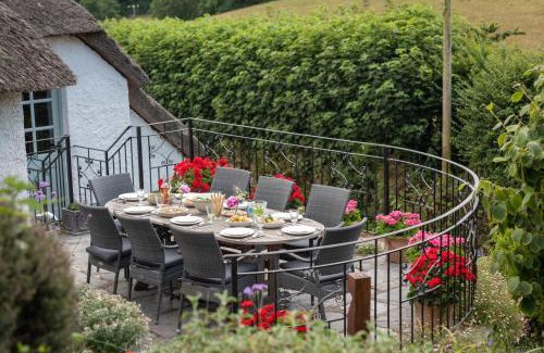 Kingsbridge Casa | Dusky Cottage