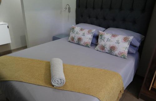 Upington Apartamento | Dusky Sunbird Room
