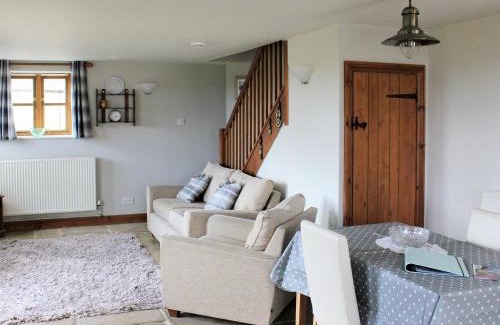 Ebrington Casa | Dusty's Stable - E4751