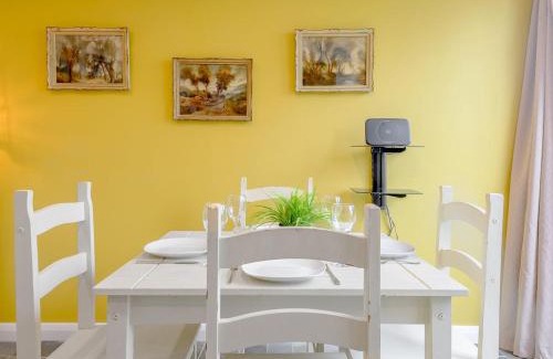 Criccieth Casa | Dutch Barn Two - Uk12873