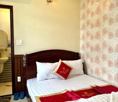 Binh Chanh Hotel | Duy Tân Hotel