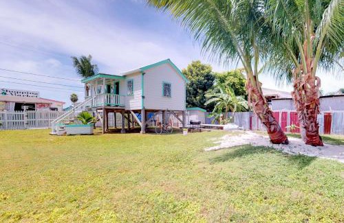 Cayo Corker Hotel | DV #1 at DV Cabanas - Gold Standard Certified