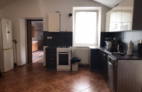 Ceske Budejovice Apartamento | Dvacítka