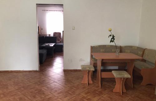 Ceske Budejovice Apartamento | Dvacítka