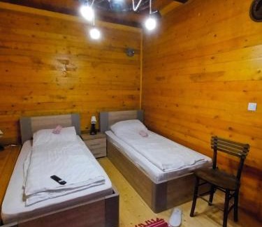 Lezimir Apartamento | Dvokrevetne Sobe - Snežana