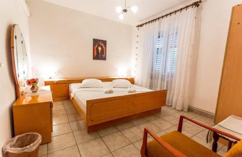 Srima Apartamento | Dvorina