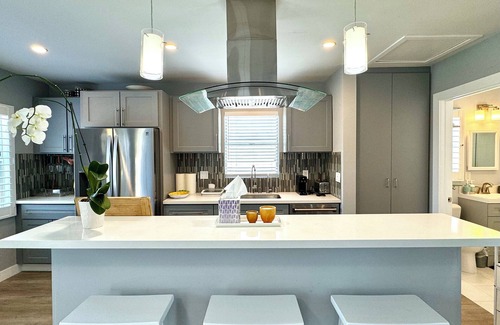 Sunset Park Casa | Dwell Art Gallery Home ~ Boat Series Exclusive