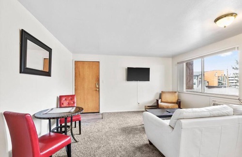 Cliff - Cannon Apartamento | Dwntwn 1 bedroom Walk to Hospital TV WIFI