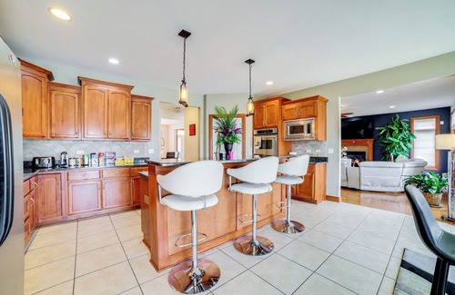 Dyer Apartamento | Dyer Family Escape - 20 Mi to Lake Michigan!