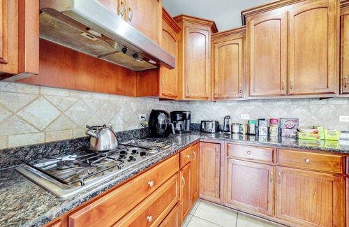 Dyer Apartamento | Dyer Family Escape - 20 Mi to Lake Michigan!