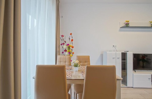 Tractorul Apartamento | Dynamic Studio Coresi