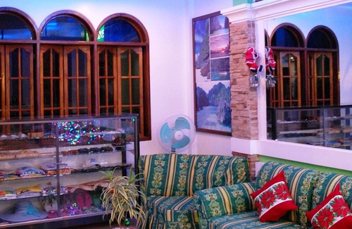 Puerto Princesa City Centre Casa | DZR Guest House