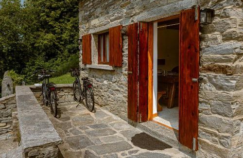 Craveggia Chalet De Esquí | E-bike e tennis gratuiti -2 min Piana Vigezzo ski-