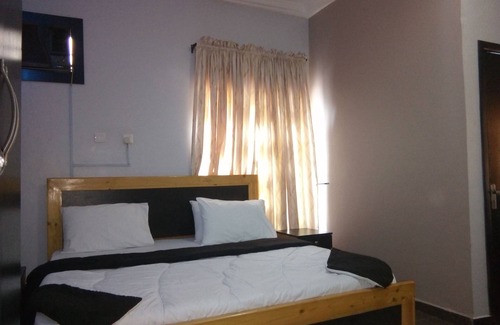 Abuja Hotel | E-Class Resorts