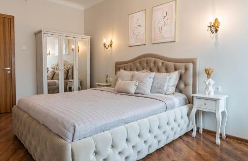 Siauliai City Center Apartamento | E. D. Angel Wing Apartment