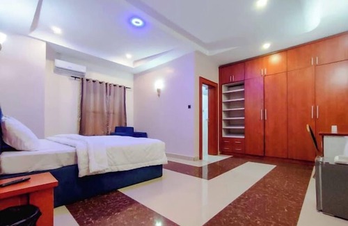 Ibadan Hotel | E- Exclusive Hotel