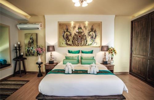 Hai Ya Complejo | E-outfitting Boutique Chiang Mai