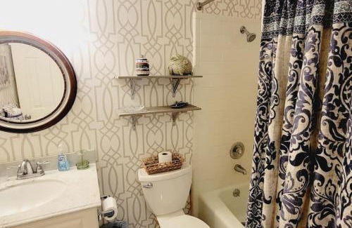 Demere Park Casa | E10 comfortable and neat 2 bedroom 2 bath