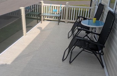 Ingoldmells Casa | E16 Millfields 6 berth caravan MAX 4 ADULTS Bob family's only and lead person must be over 30