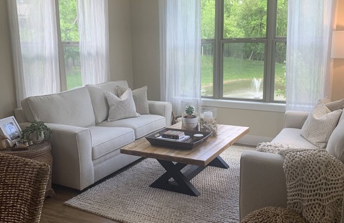 Appleton Casa | EAA Rental! Beautiful 3 bedroom home!! Appleton Wisconsin