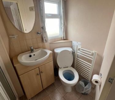 Great Yarmouth Complejo | Eagle 63, Scratby - California Cliffs, Parkdean, sleeps 6, pet friendly, bed linen and towels included - close to the beach