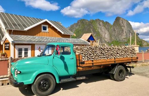 Sørvagen Chalet De Esquí | Eagle bay - Waterfront Rorbu C