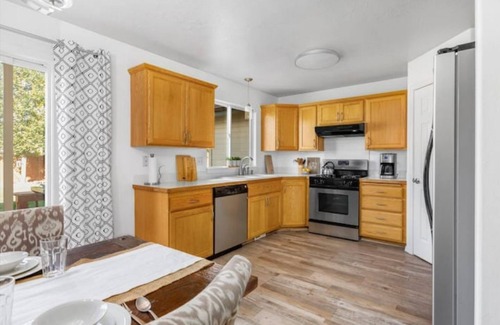 Eagle Casa | Eagle Charmer Pet friendly near downtown/riverwalk