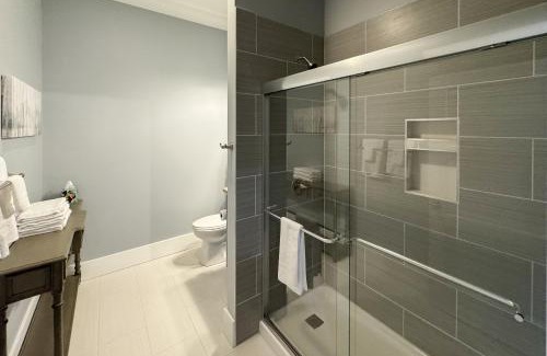 Waynesville Apartamento | Eagle Claw Den