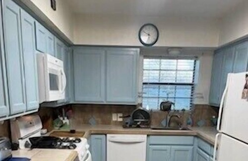 Azle Casa | Eagle Mountain Lake Getaway w/Hot Tub!