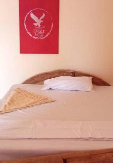 Lake Natron Cama Y Desayuno | Eagle Nest lake Natron Guest House