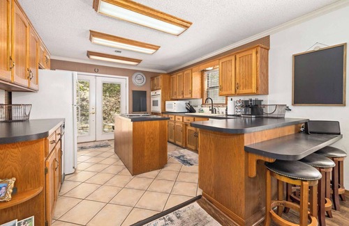 Garfield Casa | Eagle Nest Lakehouse-Lake front to Beaver Lake