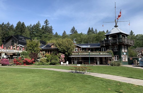 Bowen Island Cabina | Eagle Nest Rental