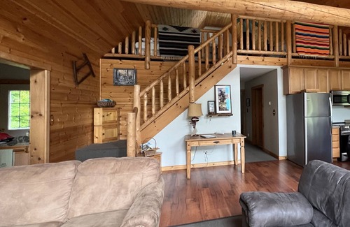 Hurley Cabina | Eagle Point Cabin on Island Lake in Iron County, Wisconsin