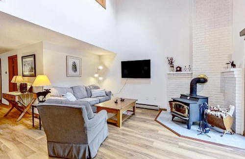 Intervale Casa | Eagle Ridge House