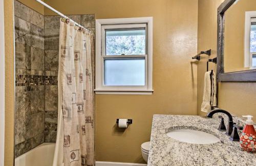 Eagle River Casa | Eagle River Snowmobile and Lakefront Escape