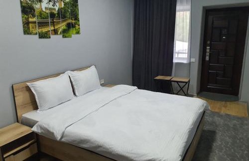 Uzbekistan Cabina | Eagle Rock Nature Stay
