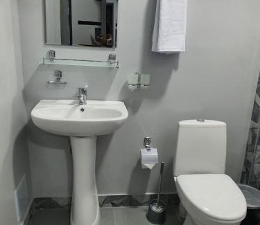 Uzbekistan Cabina | Eagle Rock Nature Stay