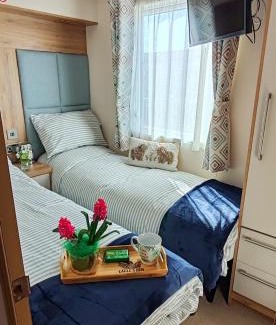 Lossiemouth Casa | Eagle's Den Caravan Holiday Retreat