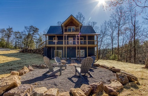 Sevierville Cabina | Eagle's Flight - New Construction - 4 Bedroom 3.5 Bath 4 Cabin by Redawning