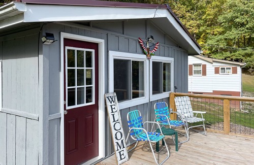 West Hickory Cabaña | Eagle's Peak cottage near the Allegheny River