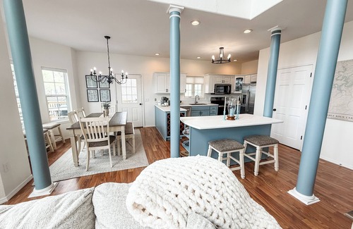 Eagle Rock Casa | Eagles Landing - Lake Life for up to 12 guests right on Table Rock Lake