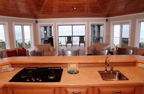 Red Point Casa | Eagles Perch Beach House
