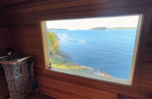 Ketchikan Apartamento | Eagles Perch with Nordic Spa