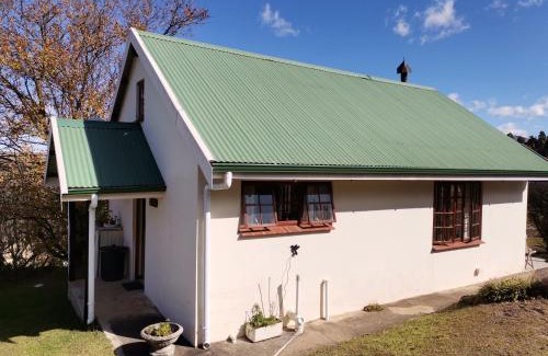 Kwa Sani Casa | Eagles' Rock