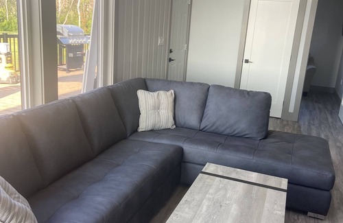 Bayview Cabaña | Eagles View - Cavendish Family Cottage minutes to attractions