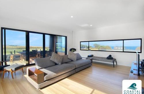 San Remo Casa | Eagles Watch - Ocean Views - Linen Included