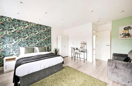Ealing Apartamento | Ealing Broadway Apartment- Near Tube Station -WIFI- Netflix