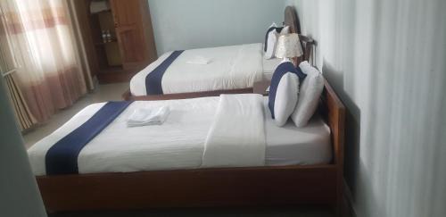 Gisakura Casa | EAR KEN BARHAM GUESTHOUSE